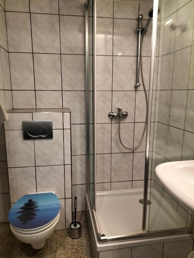 Pension Rosenblick Moerlenbach Ruang foto